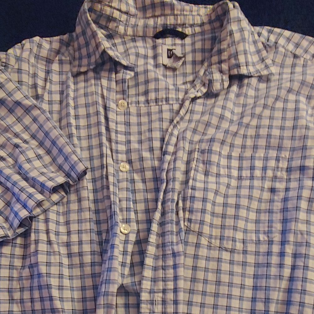 Worn Old Navy Button up Shirt